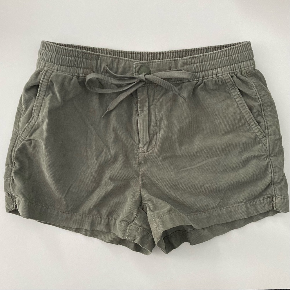 American Eagle Outfitters AE High-Waisted Corduroy Sport Shorts